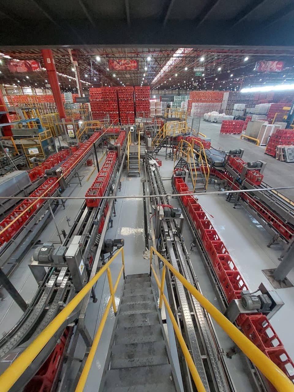 Obra de mortero epoxi de Comar Pinturas en planta de Coca-Cola Andina, foto 1