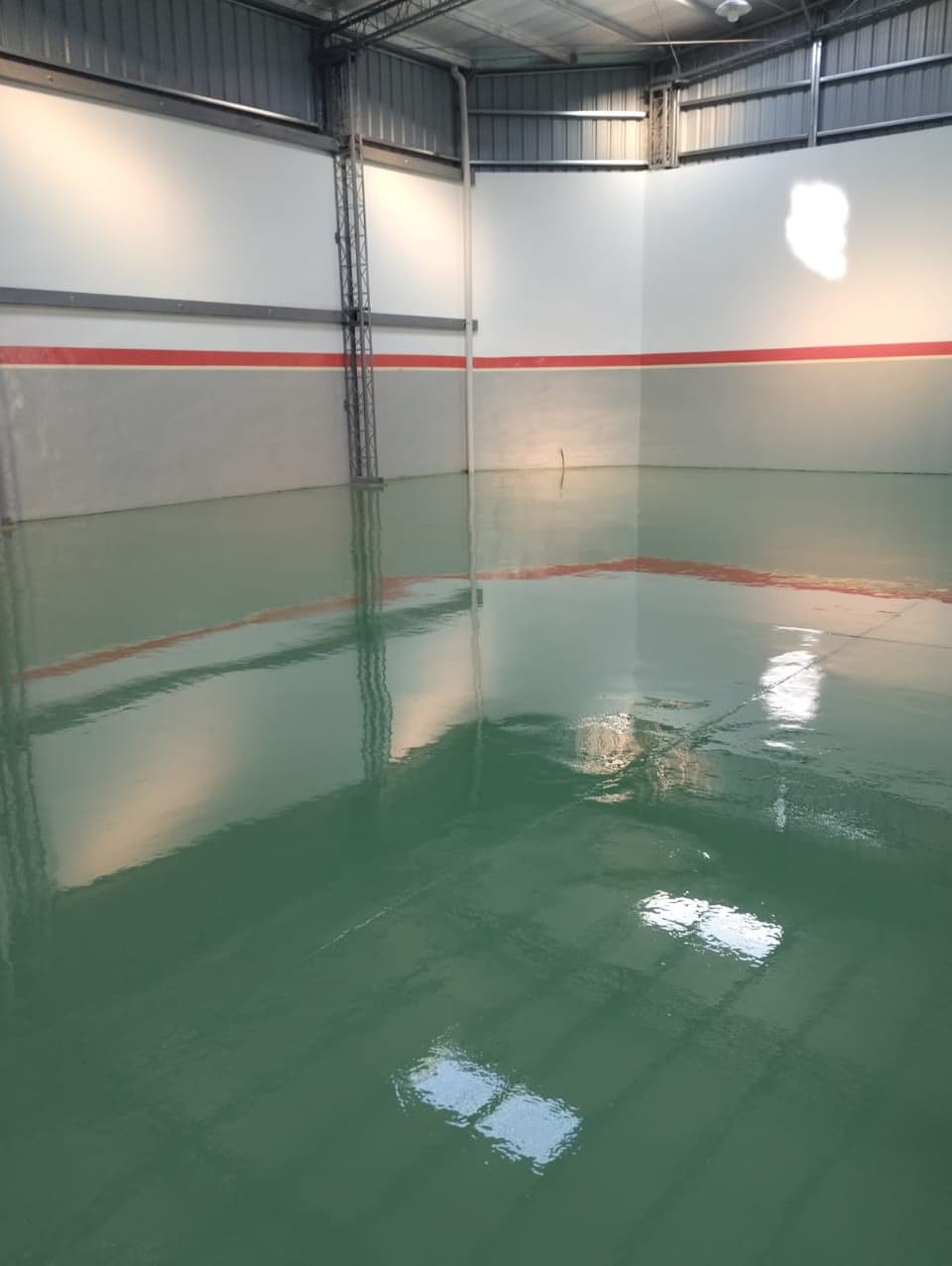Autonivelantes aplicado en obra real de Comar Pinturas, foto 5