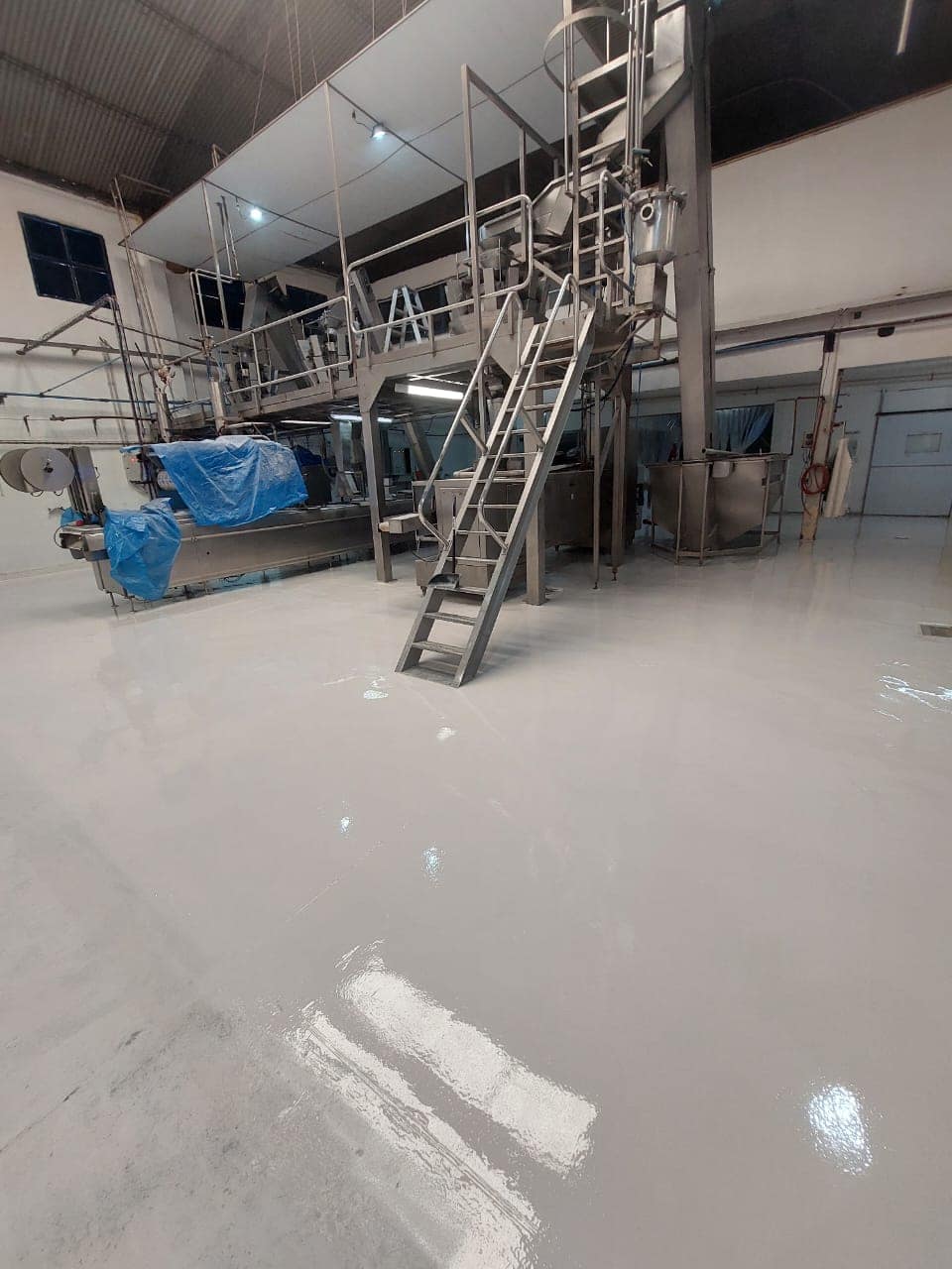 Morteros epoxi aplicado en obra real de Comar Pinturas, foto 6